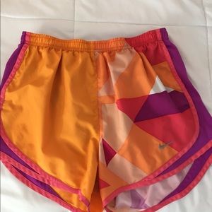 NIKE RUNNING SHORTS